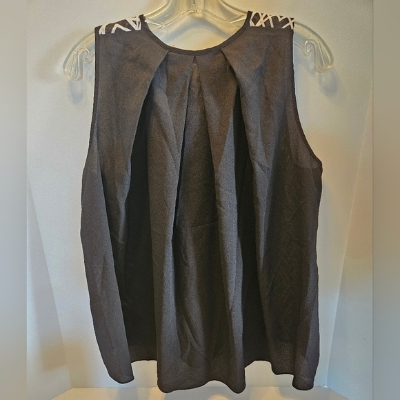 Calvin Klein Top size Small Black & white sleeves geometric pattern summer boho - Picture 4 of 8